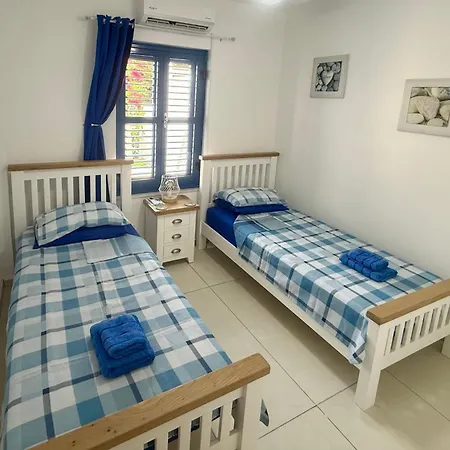 Sol 2 Bedroom Let *